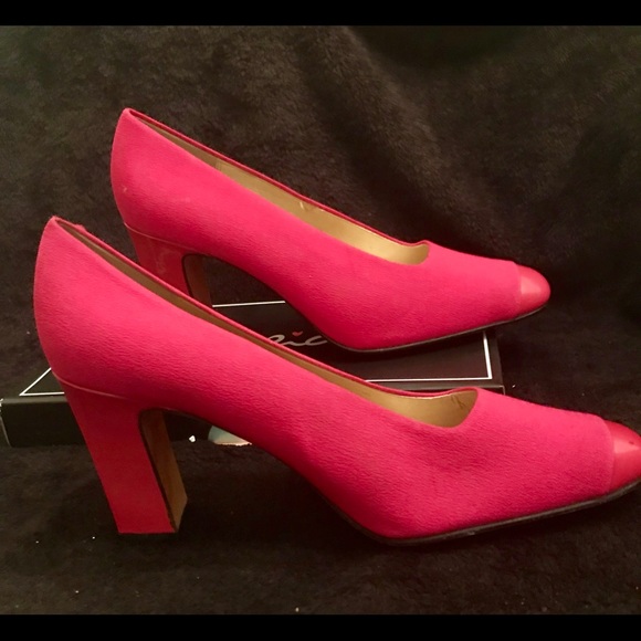 Moda Spana Fushia Heels Size -9M - Picture 3 of 6